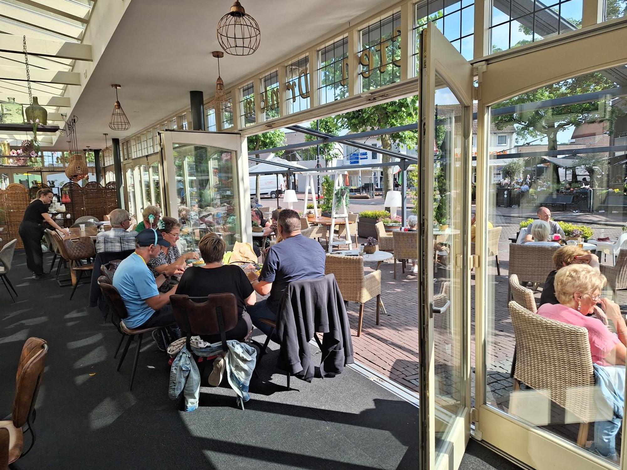 Hotel Centraal Someren Eksteriør bilde